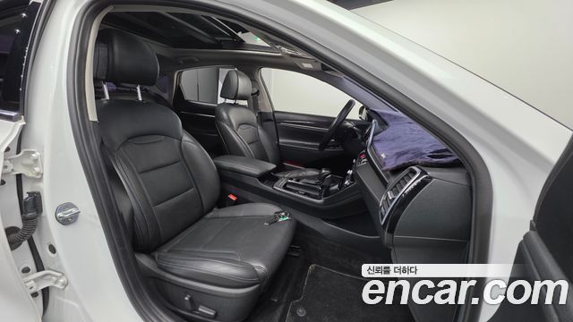 Hyundai Grandeur 2017 thumb 10