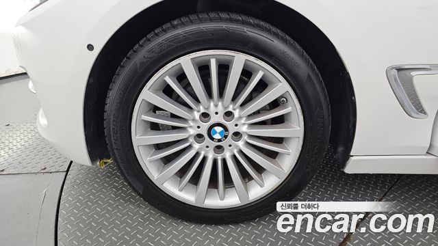 BMW 3 серии GT 2019 thumb 6