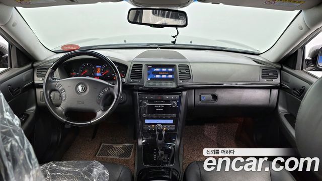 Kia Opirus 2010 thumb 7