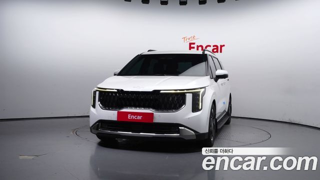 Kia Carnival 2023 thumb 4