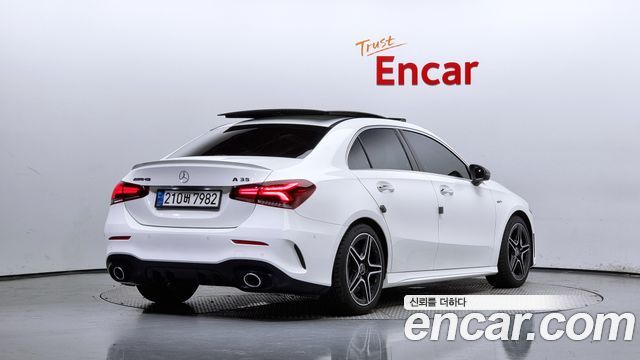 Mercedes-Benz A-Class 2020 thumb 3