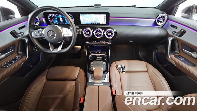 Mercedes-Benz A-Class 2020 thumb 7