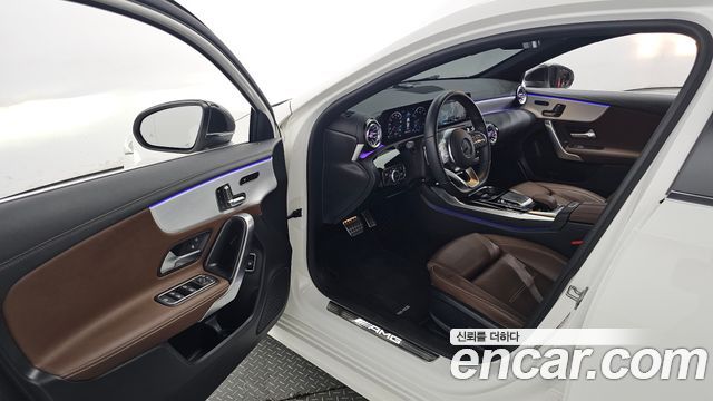 Mercedes-Benz A-Class 2020 thumb 10
