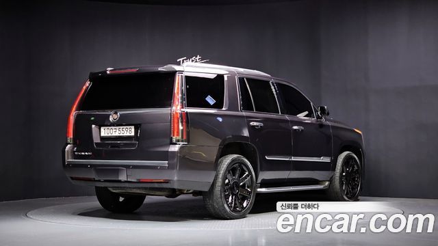 Cadillac Escalade 2015 thumb 3