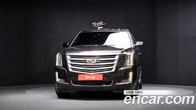 Cadillac Escalade 2015 thumb 4
