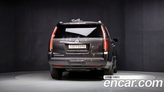 Cadillac Escalade 2015 thumb 5