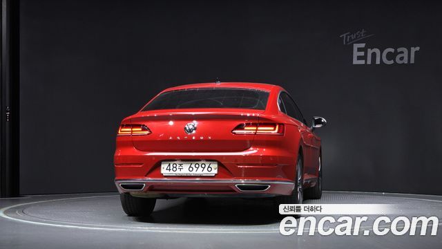 Volkswagen Arteon 2018 thumb 5