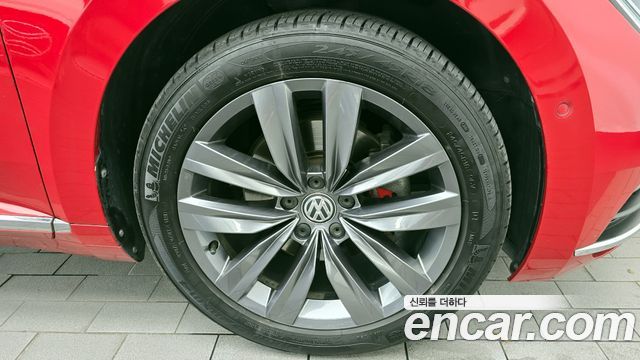 Volkswagen Arteon 2018 thumb 6