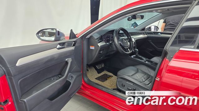 Volkswagen Arteon 2018 thumb 11