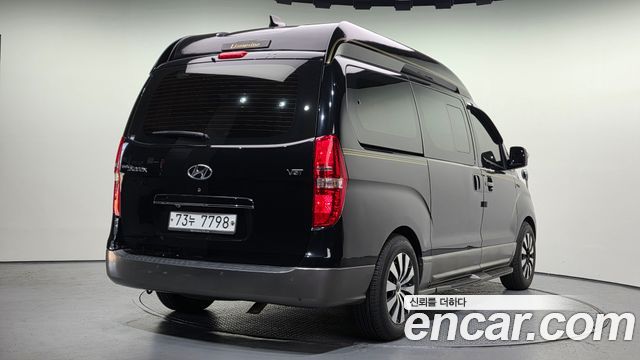Hyundai Starex 2014 thumb 3