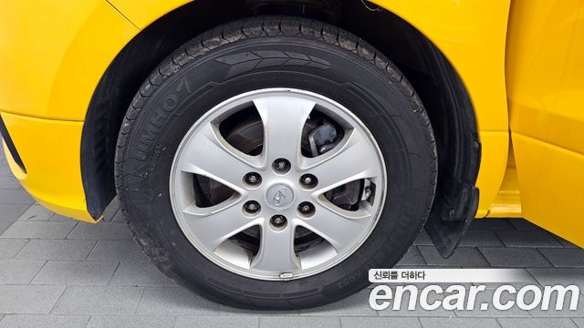 Hyundai Starex 2019 thumb 5
