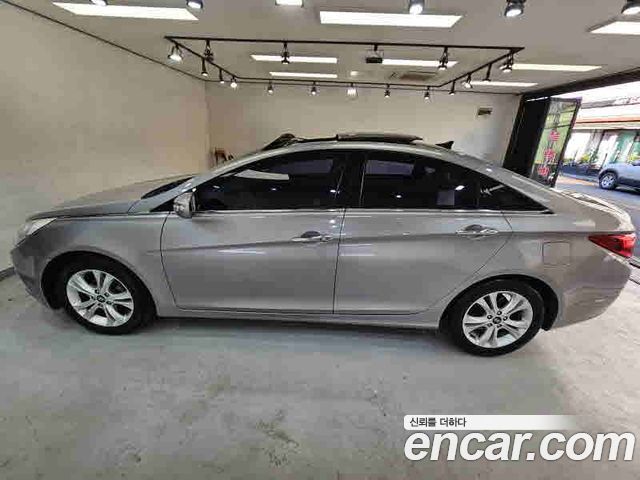 Hyundai Sonata 2009 thumb 6