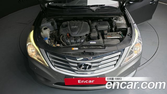 Hyundai Grandeur 2011 thumb 6