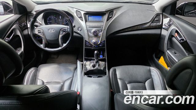 Hyundai Grandeur 2011 thumb 7