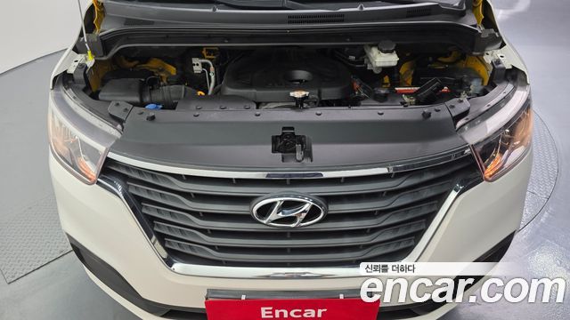 Hyundai Starex 2018 thumb 7