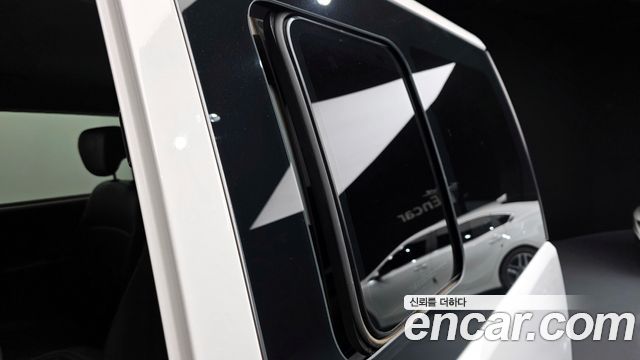 Hyundai Starex 2018 thumb 11