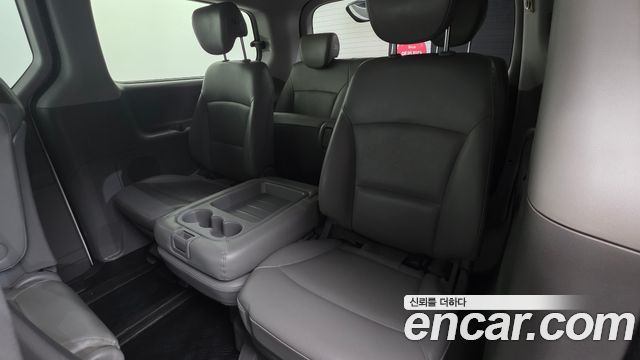 Hyundai Starex 2018 thumb 12