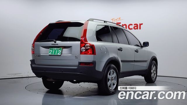 Volvo XC90 2006 thumb 3