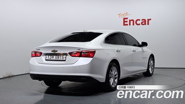 Chevrolet Malibu 2017 thumb 3