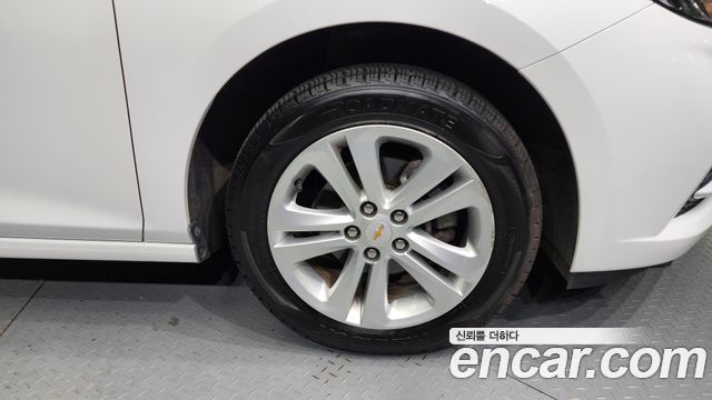 Chevrolet Cruze 2017 thumb 6