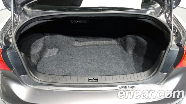 Infiniti Q50 2016 thumb 12