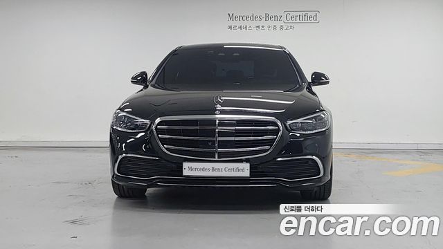 Mercedes-Benz S-Class 2022 thumb 4