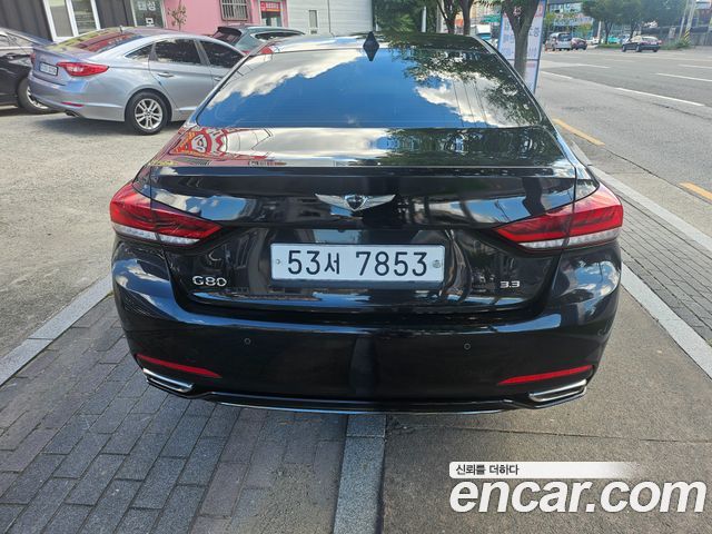Genesis G80 2019 thumb 5