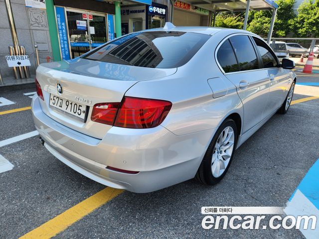 BMW 5 серии 2013 thumb 4