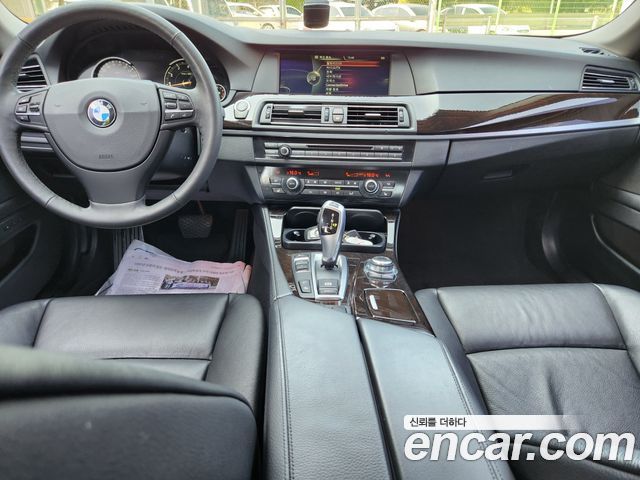 BMW 5 серии 2013 thumb 8