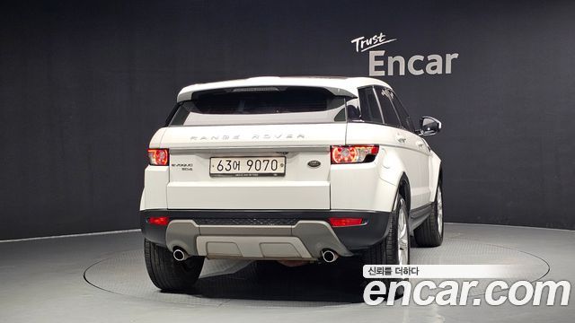 Land Rover Range Rover Evoque 2015 thumb 5