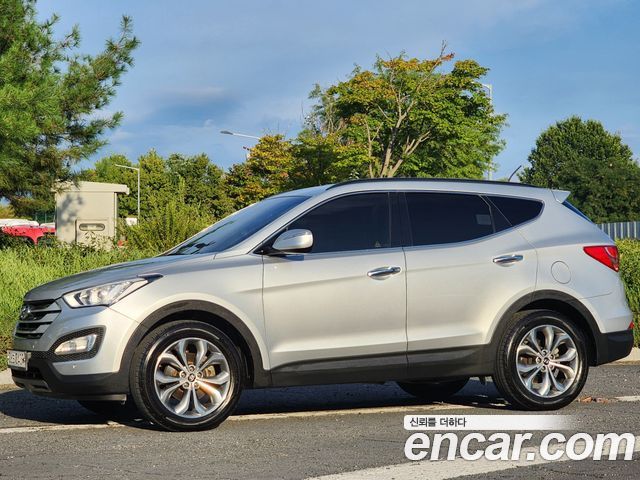 Hyundai Santa Fe 2013 thumb 4