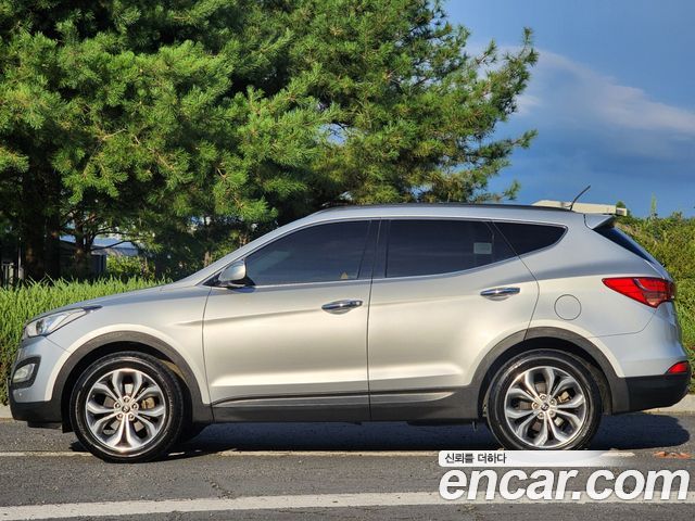 Hyundai Santa Fe 2013 thumb 5