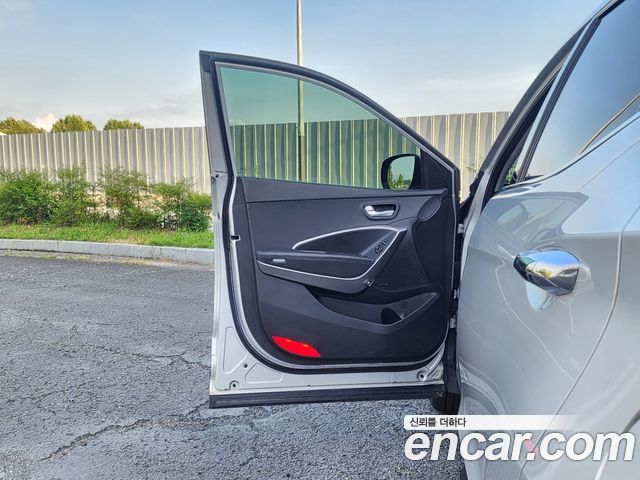 Hyundai Santa Fe 2013 thumb 10