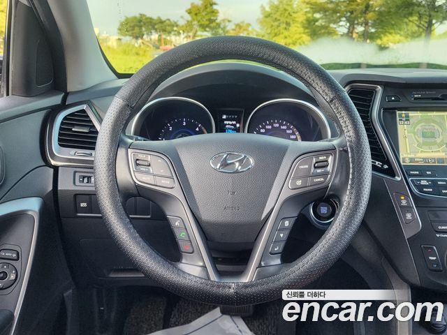 Hyundai Santa Fe 2013 thumb 11