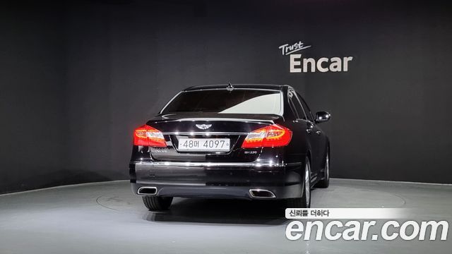 Hyundai Genesis 2013 thumb 5