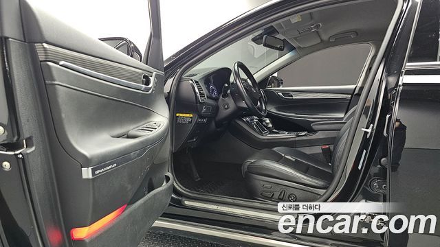 Hyundai Grandeur 2017 thumb 10