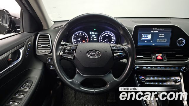 Hyundai Grandeur 2017 thumb 11