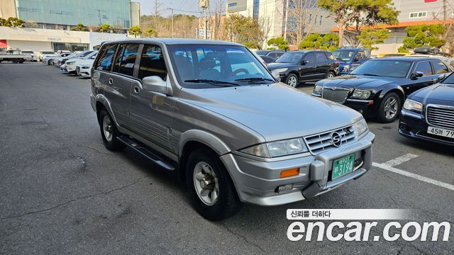 SsangYong Musso 1997 thumb 4