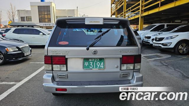 SsangYong Musso 1997 thumb 6