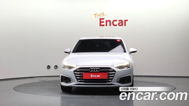 Audi A4 2021 thumb 4