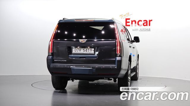 Cadillac Escalade 2018 thumb 5