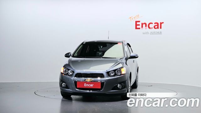 Chevrolet Aveo 2015 thumb 4