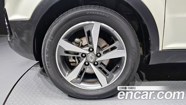 SsangYong Korando 2018 thumb 5