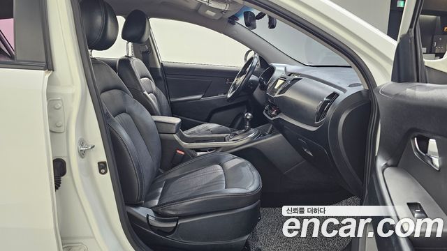 Kia Sportage 2013 thumb 10