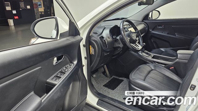 Kia Sportage 2013 thumb 11