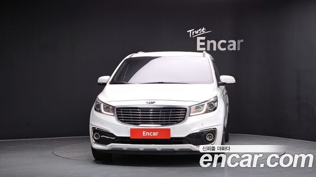 Kia Carnival 2015 thumb 3