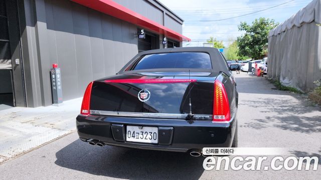 Cadillac DTS 2008 thumb 4