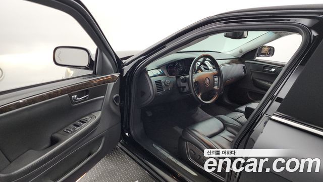 Cadillac DTS 2008 thumb 10
