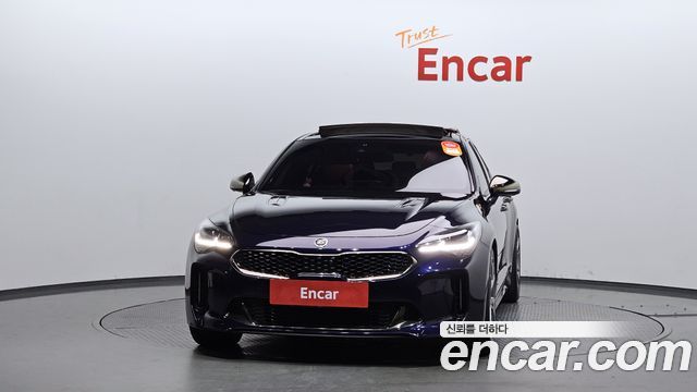 Kia Stinger 2018 thumb 4