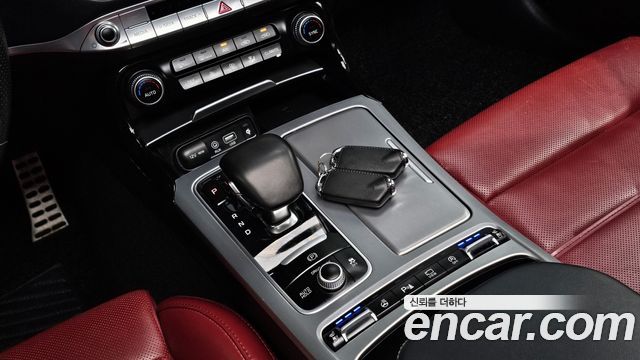 Kia Stinger 2018 thumb 10